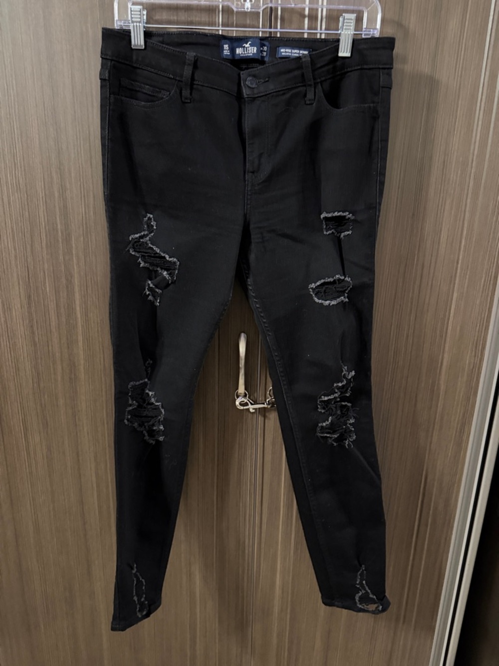 Hollister Black Distressed Skinny Jeans